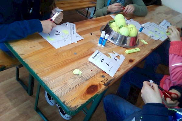 Treffen der Jugendgruppe März 2019 - Rätselhafte Crazy Chicks