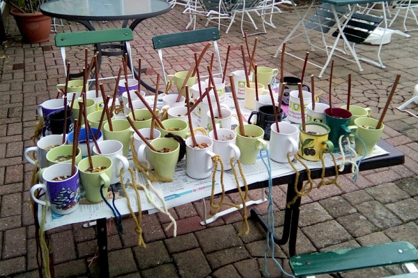 Treffen der Jugendgruppe Oktober 2019 - Vogelfutter und Ziegenböckchen